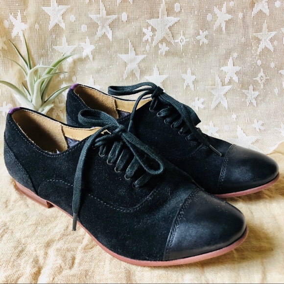 Sebago Shoes - Sebago • Handcrafted Suede Cap Toe Lace Up Loafers